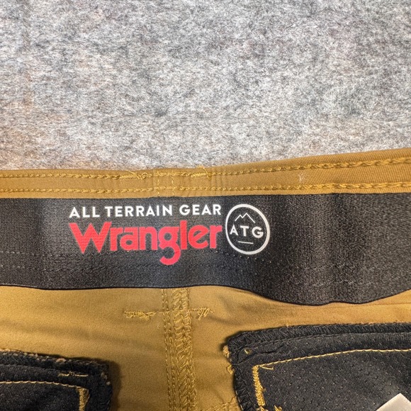 Wrangler ATG Mens Range Cargo Pants 32x32 Brown Stretch Hiking Utility 112359932 - Picture 13 of 15